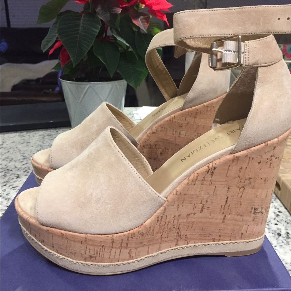 Brand new Stuart Weitzman wedge sandals